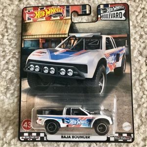 Hot Wheels Premium Baja Bouncer